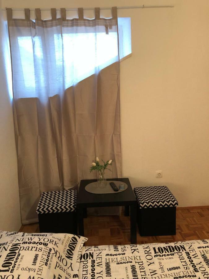 Hotel Smjestaj Mm Trebinje Esterno foto